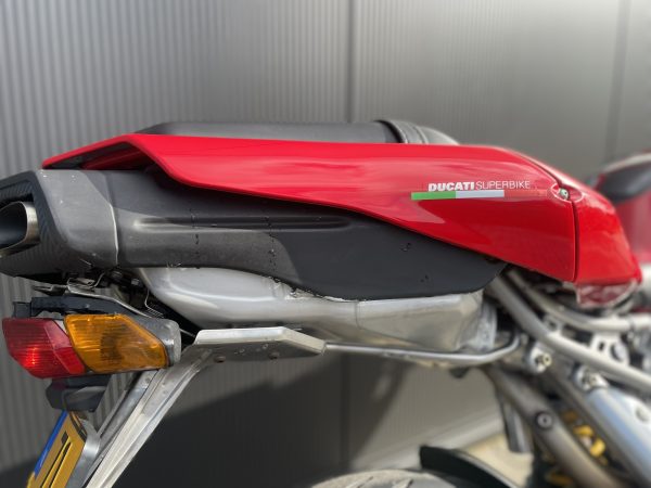 *VERKOCHT* Ducati 749S uit 2004. Weinig KM - Liefhebbers motor! - Image 8