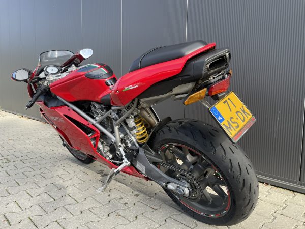 *VERKOCHT* Ducati 749S uit 2004. Weinig KM - Liefhebbers motor! - Image 12