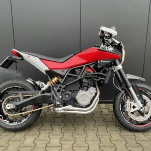 *VERKOCHT* Husqvarna Nuda 900R uit 2013 -Quickshifter - Remus