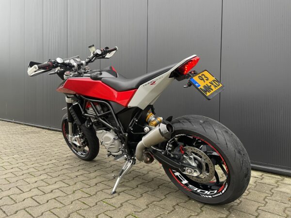 *VERKOCHT* Husqvarna Nuda 900R uit 2013 -Quickshifter - Remus - Image 9