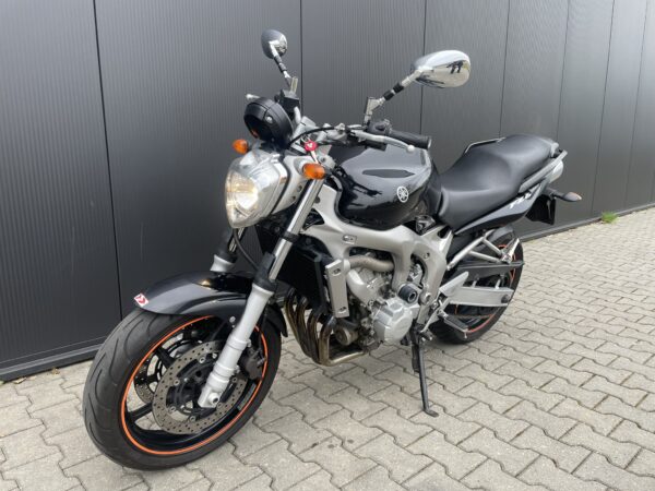 *VERKOCHT* Yamaha FZ6n uit 2004 - 600cc - Fijne motor! - Image 6