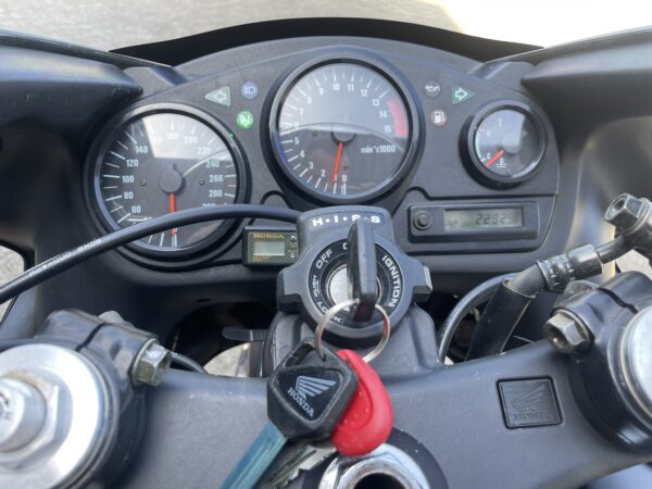 Honda CBR 600 F - 600cc - BJ 2000 - Nieuwstaat - 1 Eigenaar - Image 18