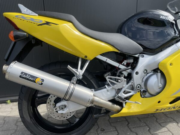 Honda CBR 600 F - 600cc - BJ 2000 - Nieuwstaat - 1 Eigenaar - Image 13