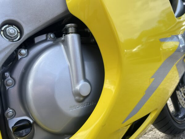 Honda CBR 600 F - 600cc - BJ 2000 - Nieuwstaat - 1 Eigenaar - Image 3