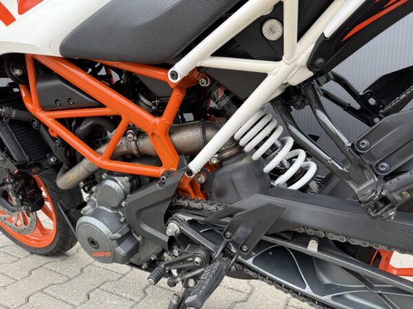 Nette KTM 390 Duke ABS 2017 - A2 - NL motor - Akrapovic - Image 6