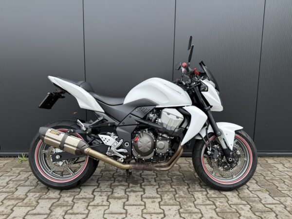Kawasaki Z750 uit 2007 - Mivv uitlaat - Beurt gehad