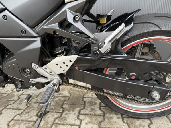 Kawasaki Z750 uit 2007 - Mivv uitlaat - Beurt gehad - Image 13