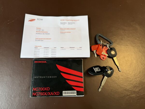 Honda NC750X DCT C-ABS - Nieuwstaat - Koffers - Boekjes - Image 18